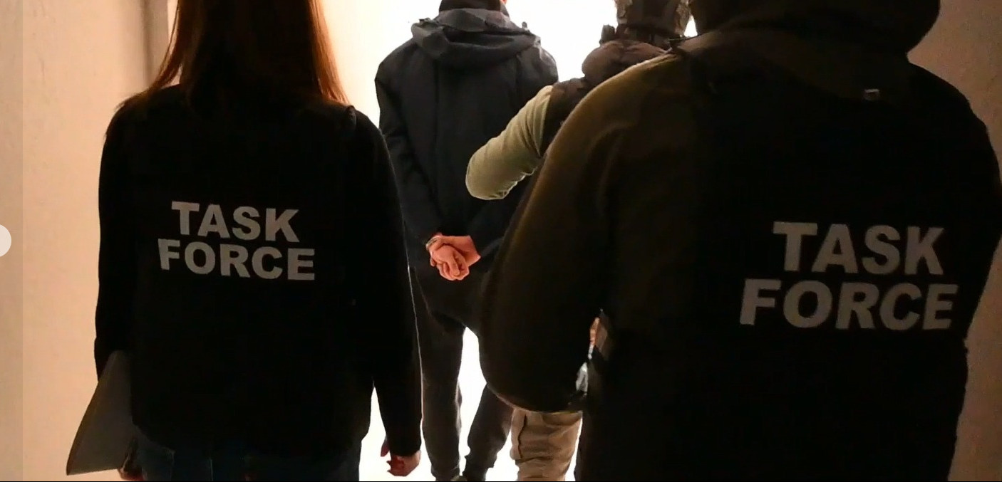 Paraburgim për pesë klientë të një vajze 15 vjeçare në Tetovë  mes të cilëve edhe për të dashurin e saj i cili e ka droguar dhe e ka prostituar