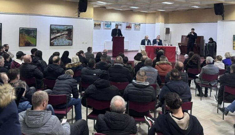 Lëvizja Arbëria: Kërkojmë zhbllokimin e procesit eurointegrues dhe hapjen e kapitujve të negociatave