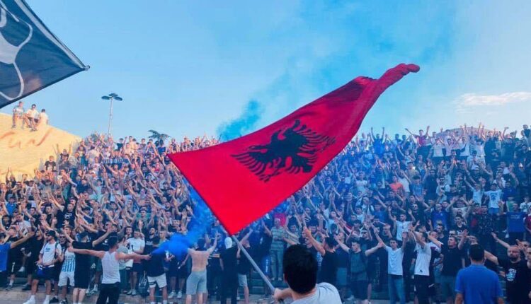 “Shvercerat” mbështesin protestën e 13 dhjetorit në Shkup: Lufta e UÇK-së ka qenë luftë e drejtë dhe për liri