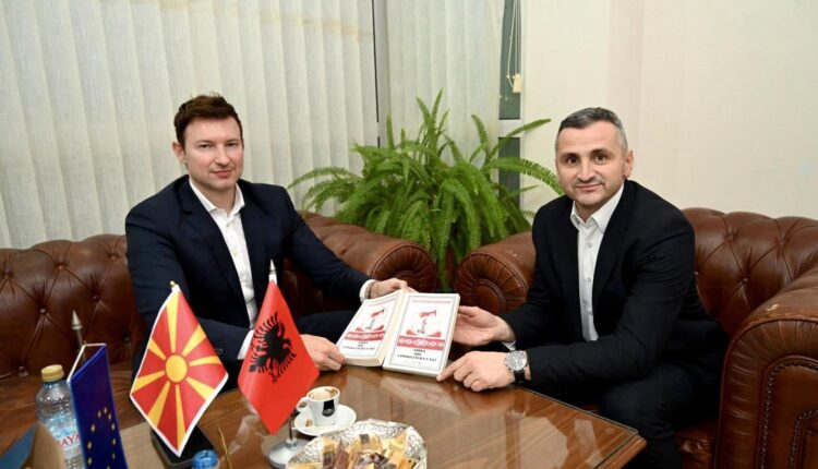 Dibër – Ambasadori i Shqipërisë, Denion Meidani, takim me kryetarin Fisnik Mela: projekte të reja për afrim rajonal