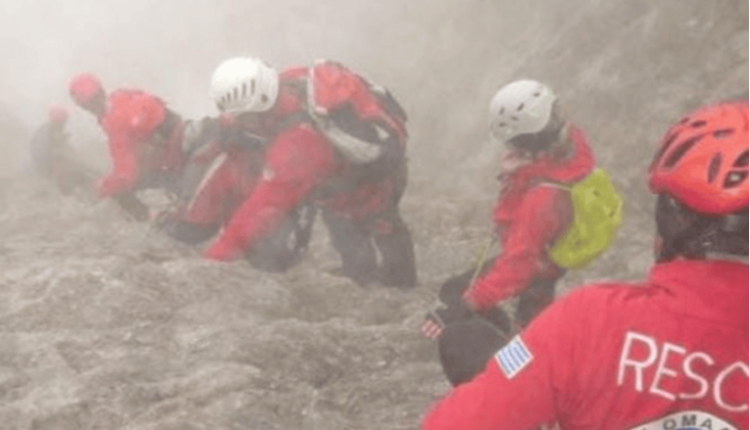 Orteku në Greqi vret katër alpinistë