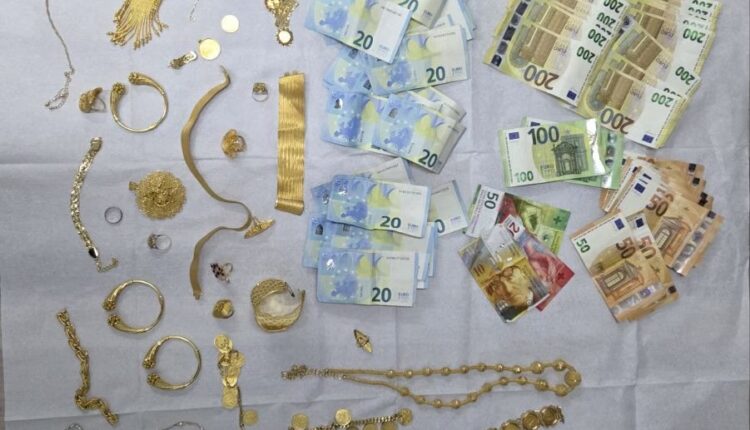 Zbardhet vjedhja e rëndë në Gostivar – privohen  nga liria tre persona, gjenden para dhe ar i vjedhur