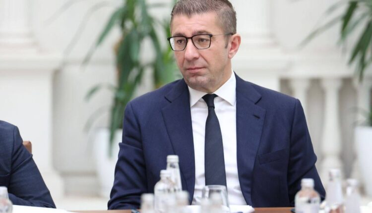 Qeveria përshpejton reformat, Mickoski kërkon respektim të afateve