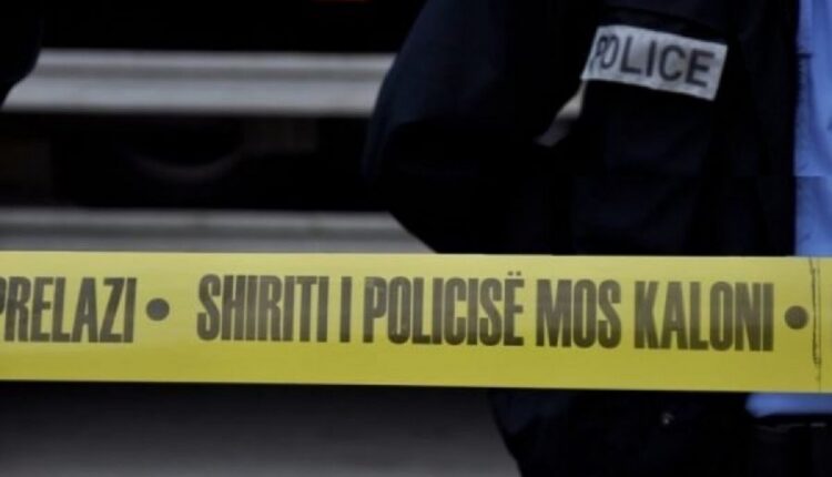 Dy persona gjenden pa shenja jete në një vilë në Pejë
