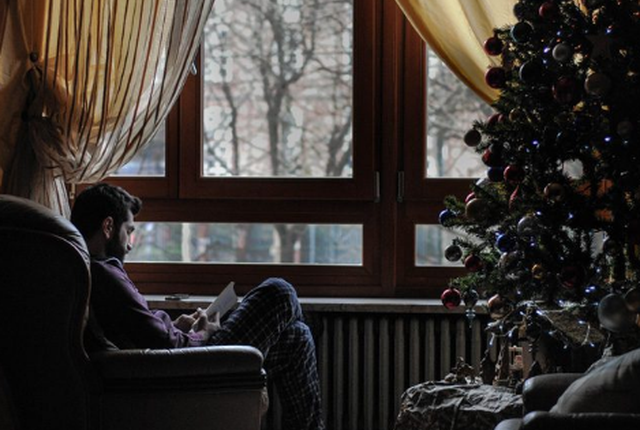 Vetmia gjatë festave dhe mungesa e ngrohtësisë familjare, njihuni me projektin gjerman që arriti ta “thyej” këtë fenomen