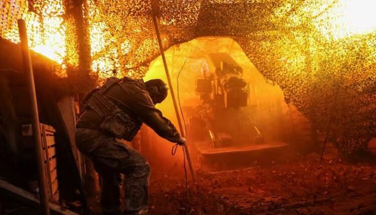 VIDEO/ Betejë ballë për ballë, pamjet e rralla direkt nga fronti i luftës në Ukrainë