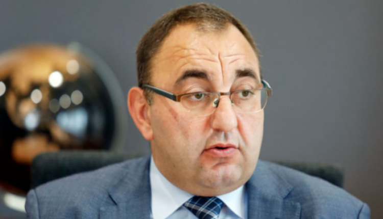 Bislimoski: Çmimi i energjisë elektrike në treg nuk do të jetë konkurrues nëse rritet për shkak të taksës së karbonit të BE-së