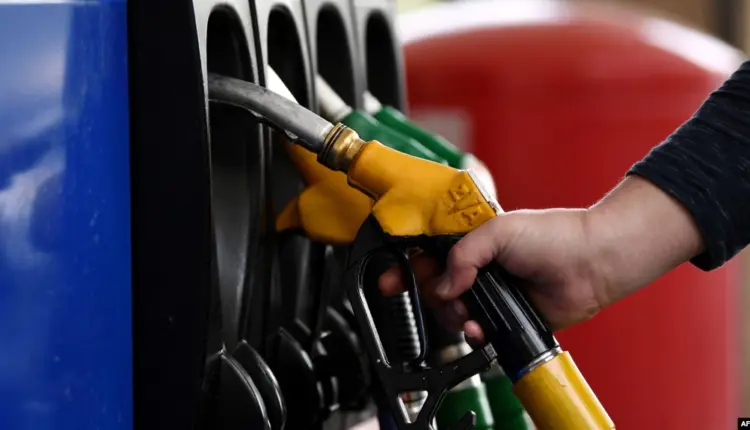 Ulet çmimi i naftës