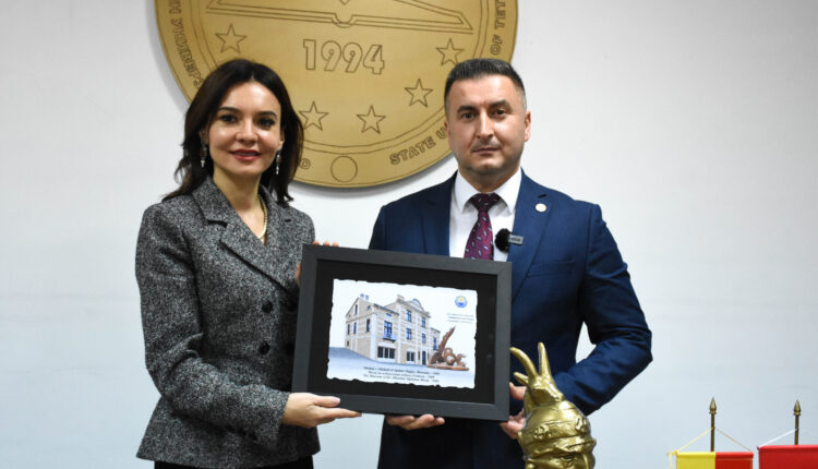 Ministrja për Evropë dhe Punë të Jashtme e Republikës së Shqipërisë znj. Elisa Spiropali e vizitoi Universitetin e Tetovës