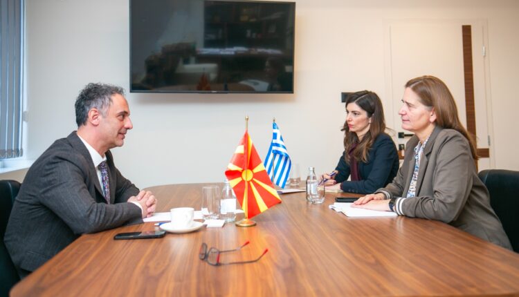 Aliu – Filipidu: Shkëmbim njohurish dhe praktikash bashkëkohore për forcimin e burimeve njerëzore në shëndetësi