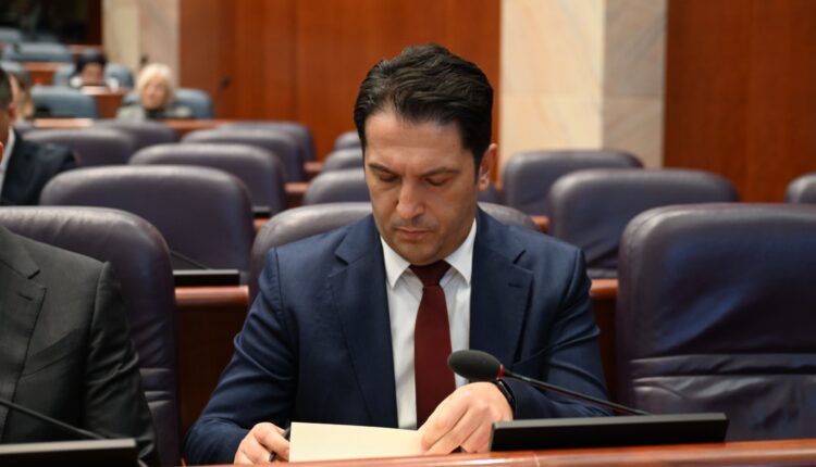 Bekim Sali emërohet Ministër  për çështje evropiane: Falemenderoj Zeqirja Ibrahimin