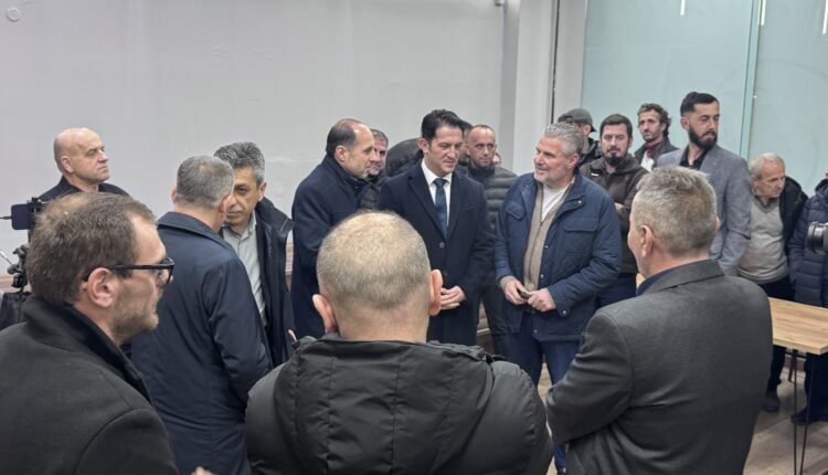 Lëvizja Arbëria hap zyrat në Shkup, prezent edhe liderët e VLEN-it
