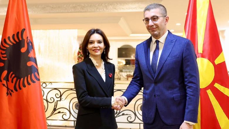 Spiropali takohet me Mickoskin  Faktori shqiptar në Maqedoni komunitet shtetformues  nxitës i rëndësishëm i proceseve eurointegruese