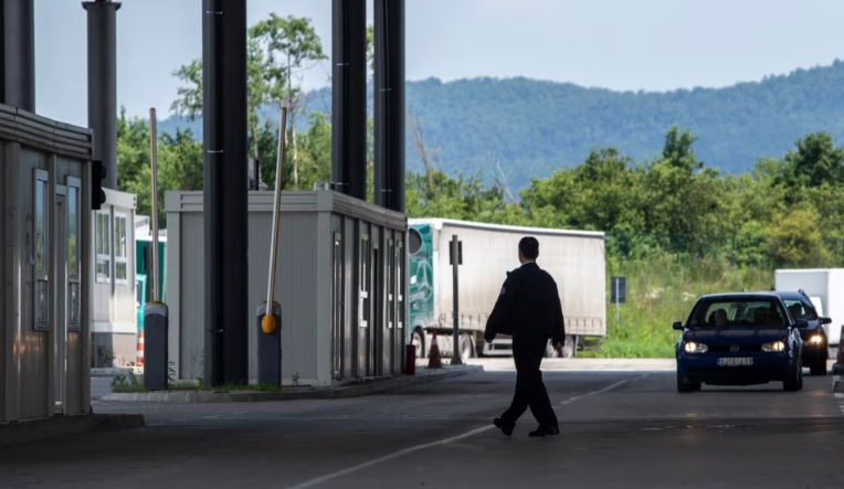 Nuk ka pritje të gjata në kalimet kufitare të shtetit