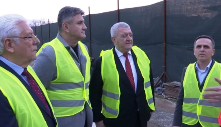 Stadiumi i Tetovës gati për një vit e gjysmë! Omeragiç, Duka, Destani e Kasami shkuan për t’i parë punimet