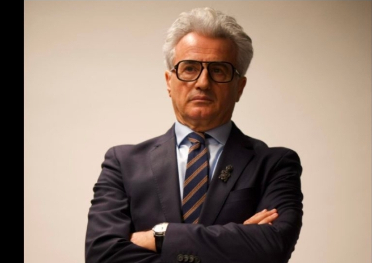 Arianit Koci vendos  sfidën e 10 mijë pëlqimeve   Nëse arrihen deri në mëngjes  hyn në politikë