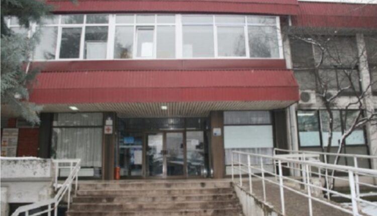 44-vjeçari gjendet i vdekur para një poliklinike në Shkup