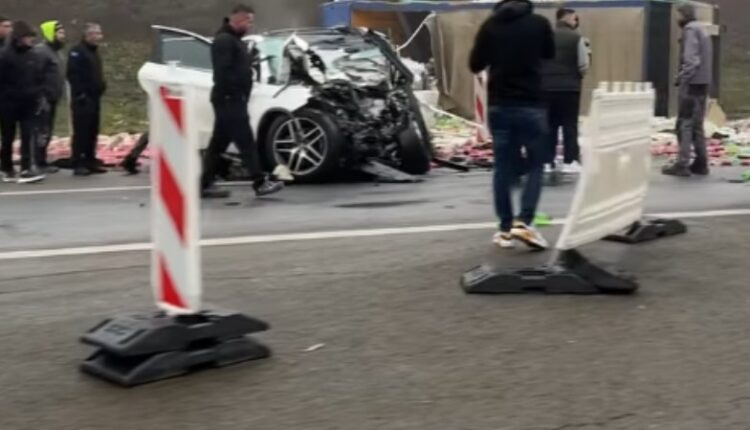 Një e vdekur në aksidentin në autostradën “Ibrahim Rugova”