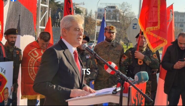Ali Ahmeti: Lufta e UÇK-së është e shenjtë. Shqiptarët folën njëzëri për liri dhe drejtësi, djemtë tanë duhet të kthehen në shtëpi (VIDEO)