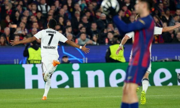 Mbyllen pjesët e para në Ligën e Kampionëve  Pa gola në  San Siro   Barça po mposhtet nga Frankfurti