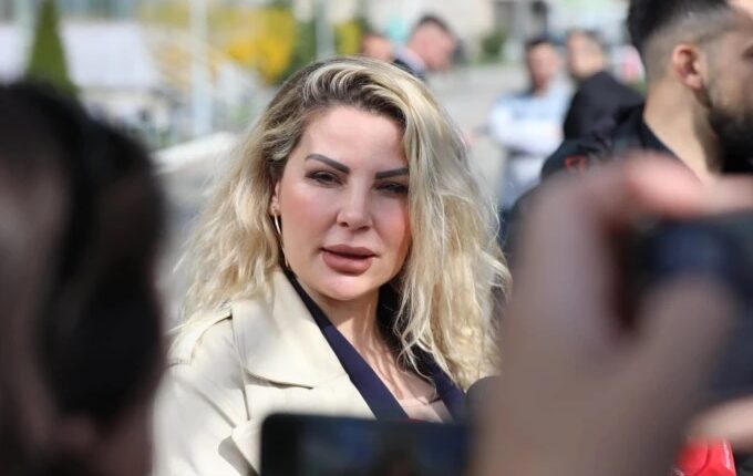 Duda Balje kundër kandidaturës së Ena Kada Krasniqit për vendin e rezervuar të komunitetit boshnjak