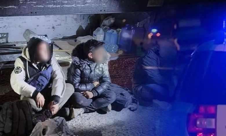 Ndalohen dy të mitur në Kumanovë  transportonin pesë emigrantë