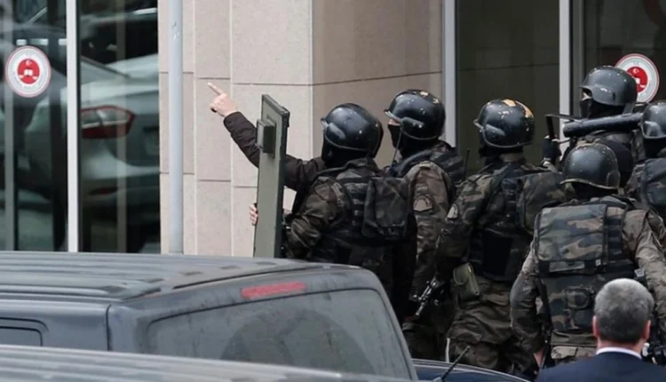 Turqia arreston mbi 350 të dyshuar, si pjesë e një operacioni kundër ISIS-it