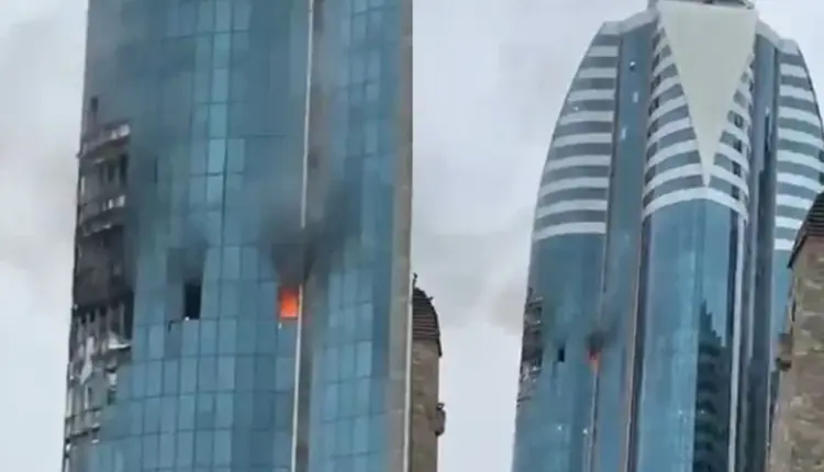 Ukrainasit sulmojnë Çeçeninë, dronët godasin një nga ndërtesat më të rëndësishme (VIDEO)