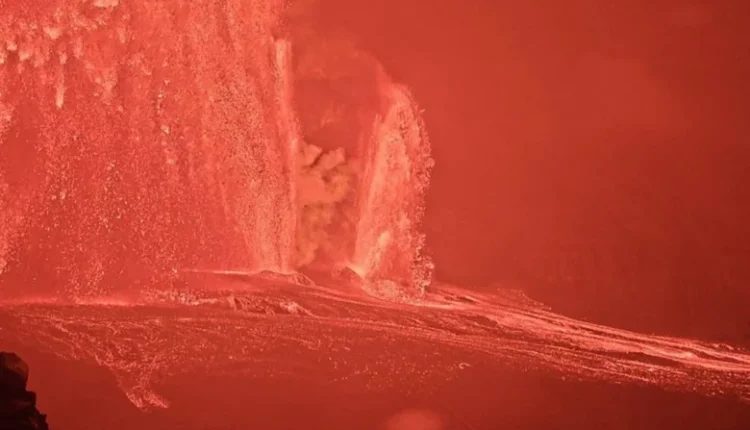 Shpërthim dramatik i vullkanit Kīlauea Hawaii, lava ngrihet qindra metra në ajër (VIDEO)