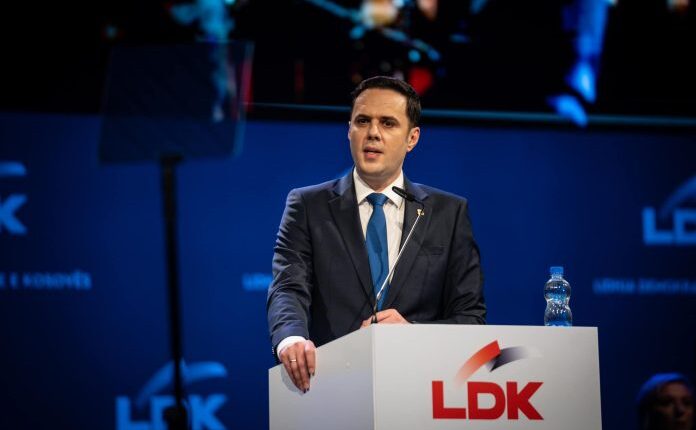 Abdixhiku pranon dështimin: Me kohë do t’i shpalosi të gjitha