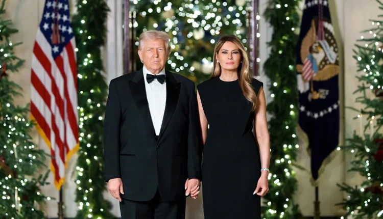 Trump uron Krishtlindjen: Gëzuar përfshirë dhe fundërrinat e të majtës radikale që po na shkatërrojnë