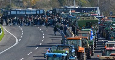 Vijon portesta e fermerëve në Greqi  Bllokohet aksi Kakavijë Janinë