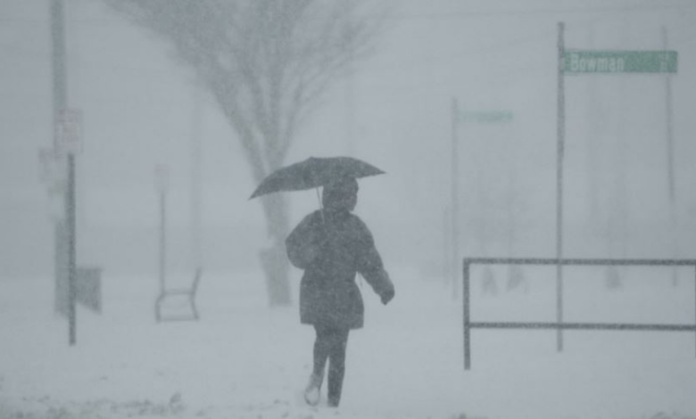 Nju Jorku dhe Nju Xhersi goditen nga një stuhi dimërore  anulohen 1 500 fluturime