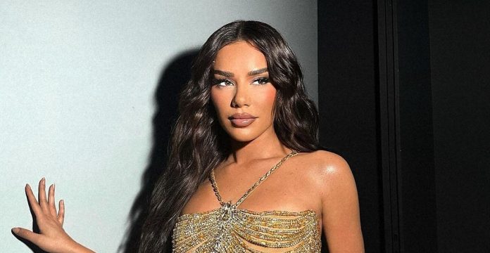 Tayna  pushton  botën  Shifrat shpërthyese të artistes për vitin 2025 në Spotify 