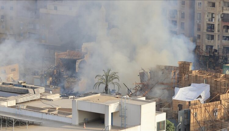 Zjarr në një ndërtesë zyrash në Indonezi, 17 persona të vdekur