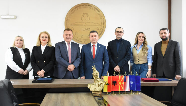 Universiteti i Tetovës dhe Kolegji Universitar “Qiriazi” nënshkruan Memorandum bashkëpunimi