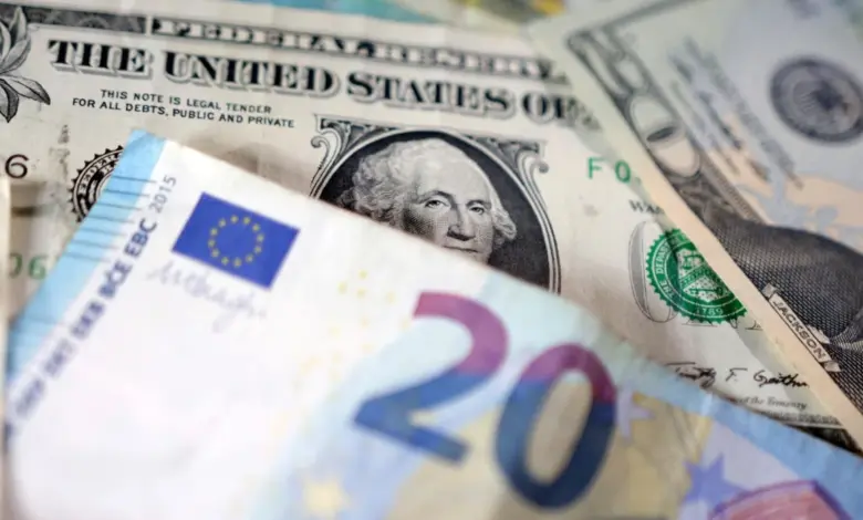 Dobësohet dollari amerikan  euroja arrin nivel rekord që nga viti 2021