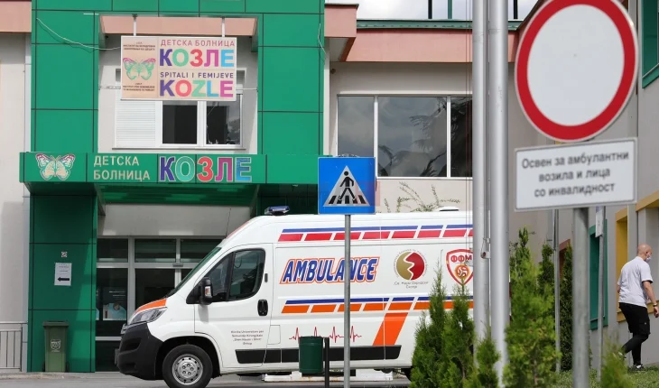 Në Klinikën Kozle ndodhen 70 fëmijë, 10-të janë në mbështetje të oksigjenit dhe 15-të fëmijë me komplikime nga gripi janë shtruar në spital