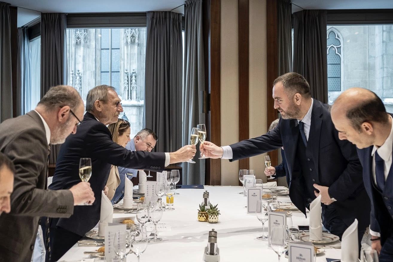 Toshkovski në Hungari: Përvoja evropiane për siguri më të madhe dhe polici më efikase