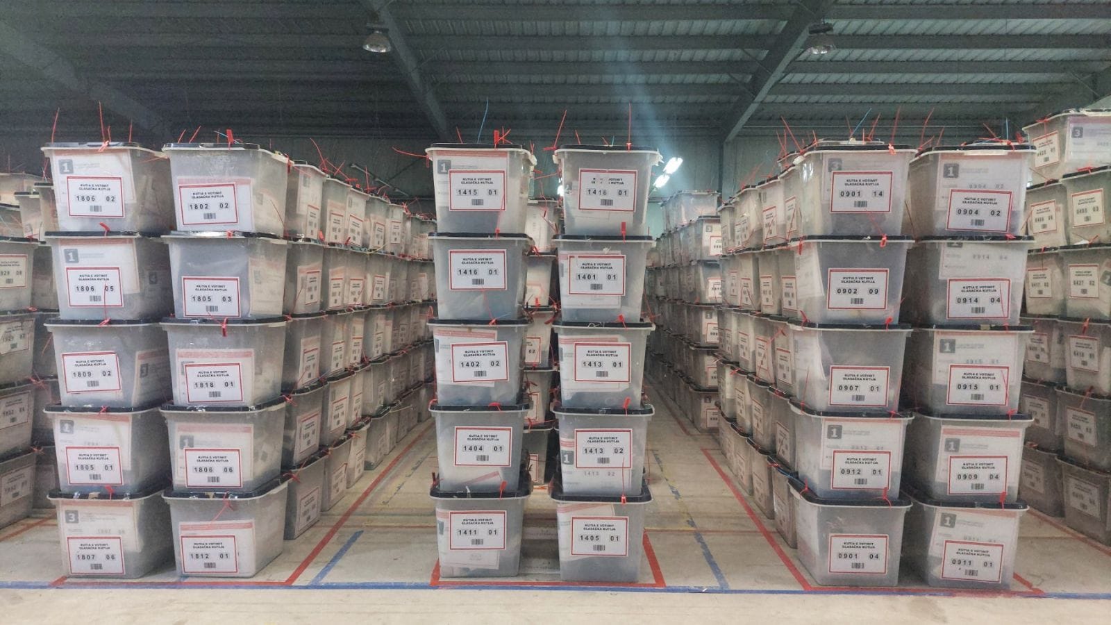 Del në pah vjedhja e votave edhe në Podujevë  në veç 11 kuti të rinumëruara Ejup Maqedoncit e Vendenis Lahut iu minusohen mbi 200 vota