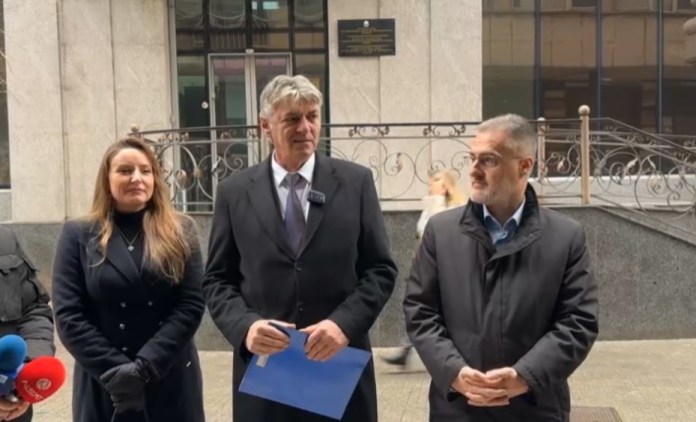 Ilir Demiri votoi  Safe City   Ziadin Sela  Ai nuk është pjesë e jona  është i pavarur  ne distancohemi nga ai 