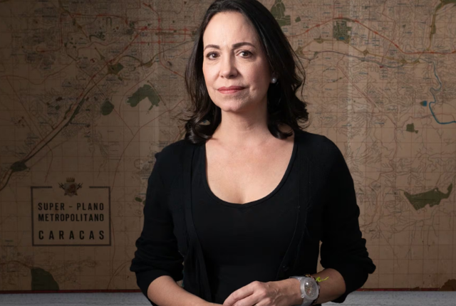 Machado e gatshme për të udhëhequr Venezuelën, premton lirimin e të burgosurve politikë