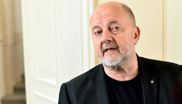 Politikani slloven me gjuhë fyese: Shqiptarët po e marrin Slloveninë, së shpejti do të kemi kryetarë komunash shqiptarë