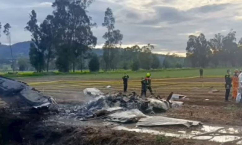 Rrëzohet aeroplani pas ngritjes nga pista  gjashtë viktima  mes tyre edhe këngëtari i njohur