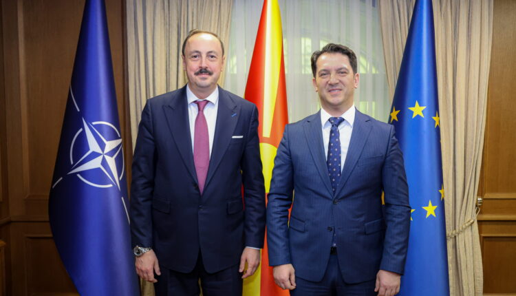 Zëvendëskryeministri i Parë i Qeverisë së RMV-së, Bekim Sali, priti në takim Ambasadorin e Republikës së Turqisë