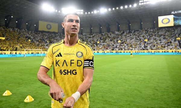 Ronaldo thyen çdo kufi  shënon për të 25 in vit radhazi