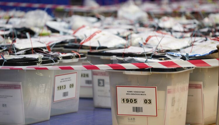 Zgjedhjet 2025 / Votat e mërgatës Sot nis numërimi i votave me postë