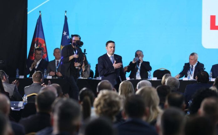 LDK-ja vazhdon me Abdixhikun kryetar