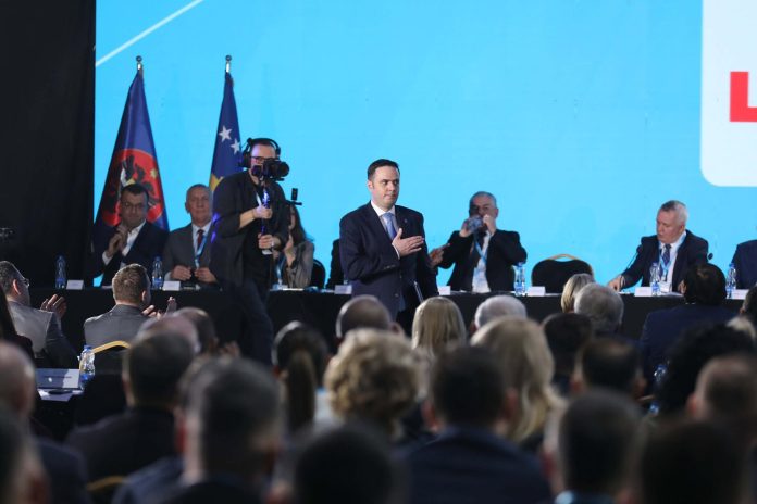 LDK-ja vazhdon me Abdixhikun kryetar LDK-ja vazhdon me Abdixhikun kryetar