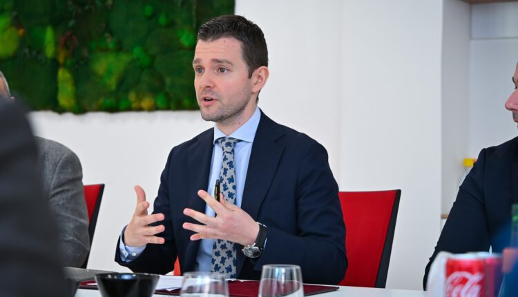 Mucunski: Nëse BE-ja është e sinqertë nuk do t’i zbatojë masat negative ekonomike